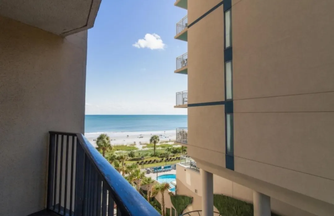 Breakers Resort Hotel-1